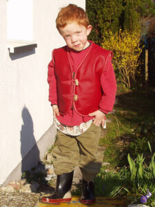 rote Lederweste für Kinder